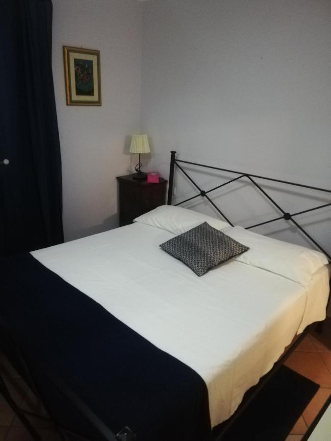 Apartamento Borgo Antico Montemarciano Exterior foto
